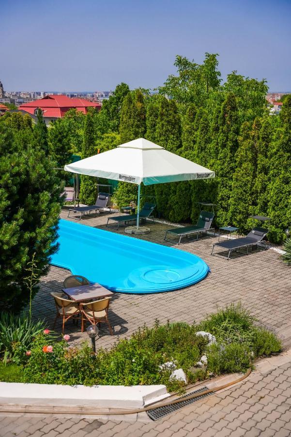 APARTHOTEL Panoramis Residence Oradea Exterior foto